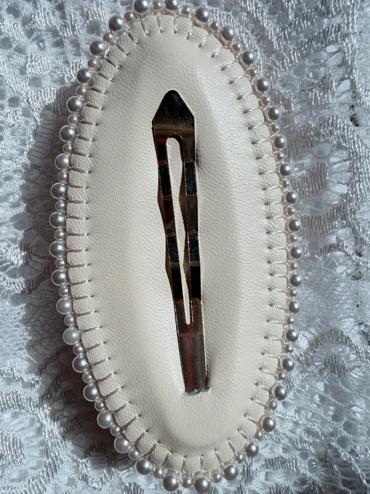 Hand-Embroidered 3D Rose Hair Clip — Abricot, Apricot & Cream