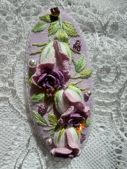 Hand-Embroidered 3D Rose Hair Clip — Lilas, Lavender