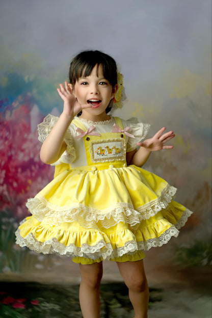 Three Little Ducklings – Robe Fille Velours Coton Brodé Main d'Inspiration Vintage Style Boutique | Robe de Pâques de Style Héritage en Tulle et Dentelle