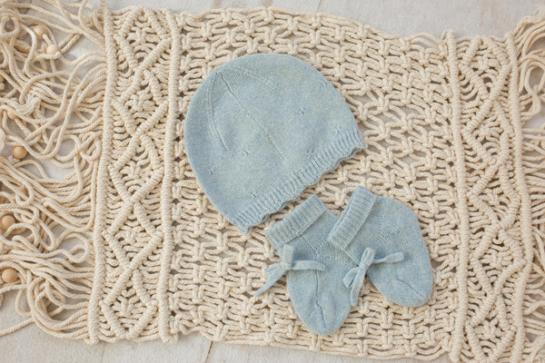Cashmere Baby Beanie & Socks Set — Scalloped Edge with Pointelle  Powder Blue