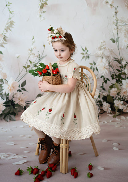 Robe brodée de luxe « Souvenir Fraise » pour filles | Robe d'été pour anniversaire et occasions spéciales
