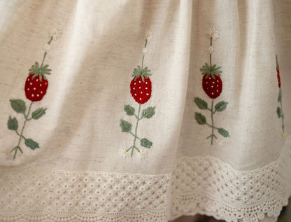 Robe brodée de luxe « Souvenir Fraise » pour filles | Robe d'été pour anniversaire et occasions spéciales