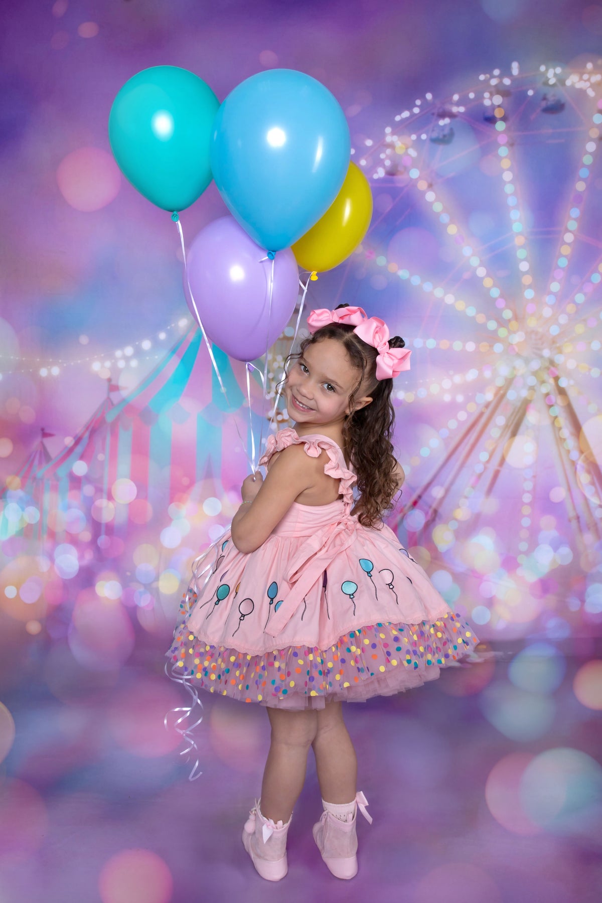 Robe Parade en Rose – Robe Boutique Fille Coton Brodé à la Main d'inspiration Vintage | Style Héritage Dentelle Tulle Volants
