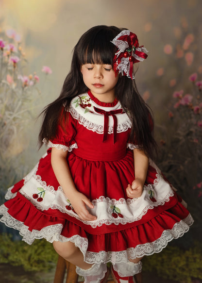 Douce Fleur de Cerisier – Robe de Fille en Coton Brodé Main d'Inspiration Vintage | Jupon en Dentelle à Volants Style Héritage