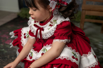 Douce Fleur de Cerisier – Robe de Fille en Coton Brodé Main d'Inspiration Vintage | Jupon en Dentelle à Volants Style Héritage