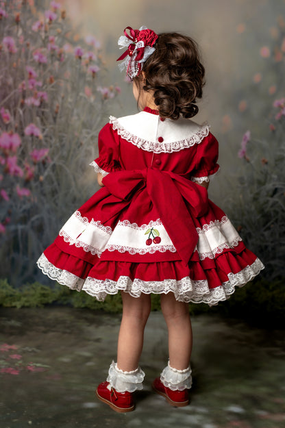Douce Fleur de Cerisier – Robe de Fille en Coton Brodé Main d'Inspiration Vintage | Jupon en Dentelle à Volants Style Héritage