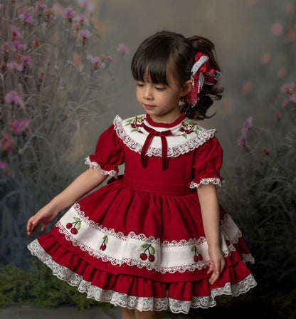 Douce Fleur de Cerisier – Robe de Fille en Coton Brodé Main d'Inspiration Vintage | Jupon en Dentelle à Volants Style Héritage